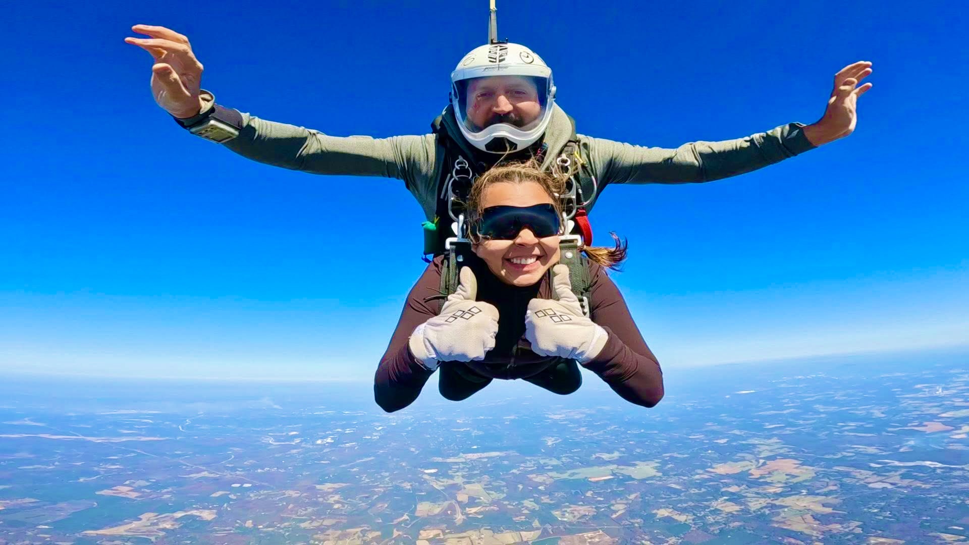 Skydiving action shot 9